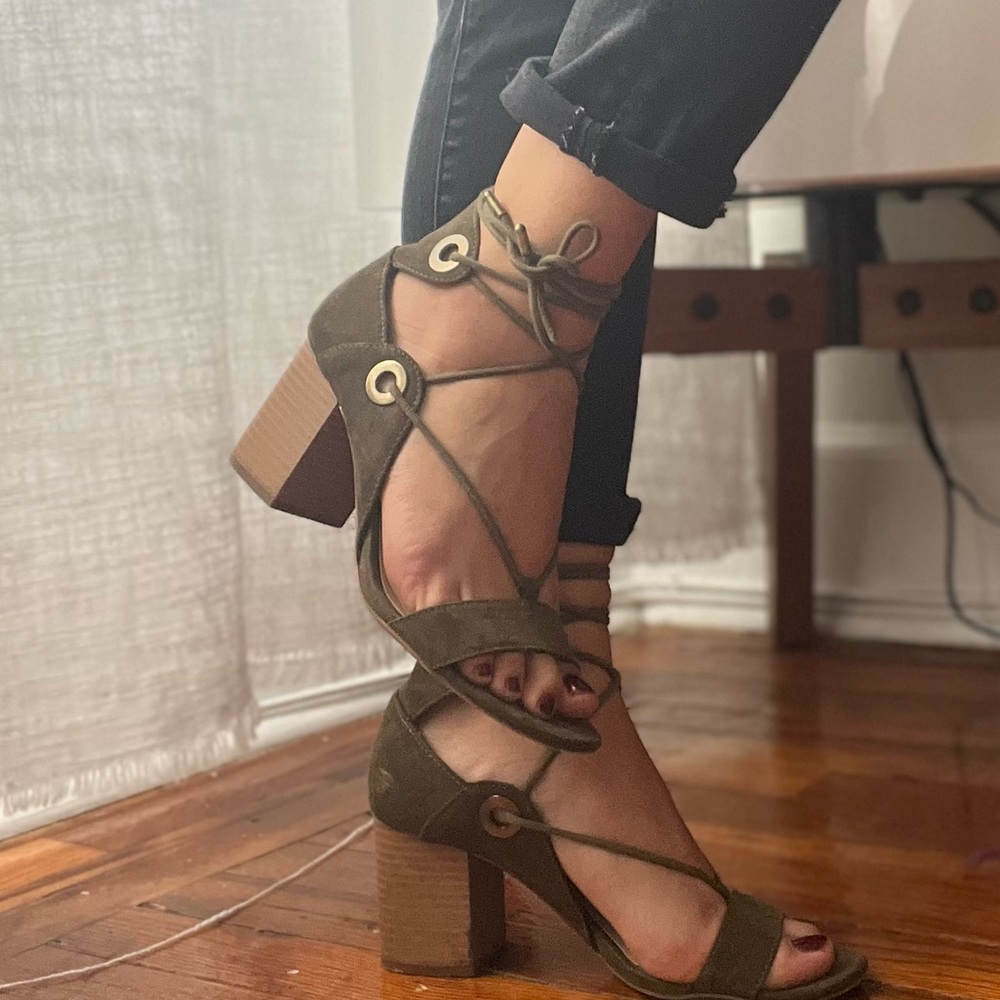 Green strappy heeled sandals size 6.5